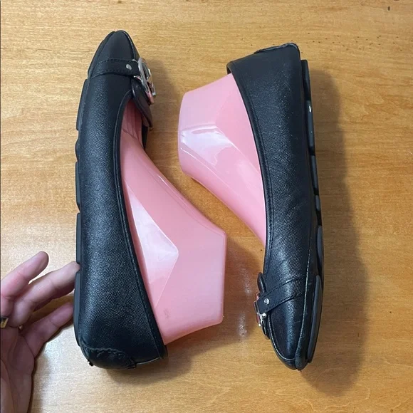 Michael Kors Black Leather MK Logo Ballet Flats. Size 10 - Picture 7 of 14